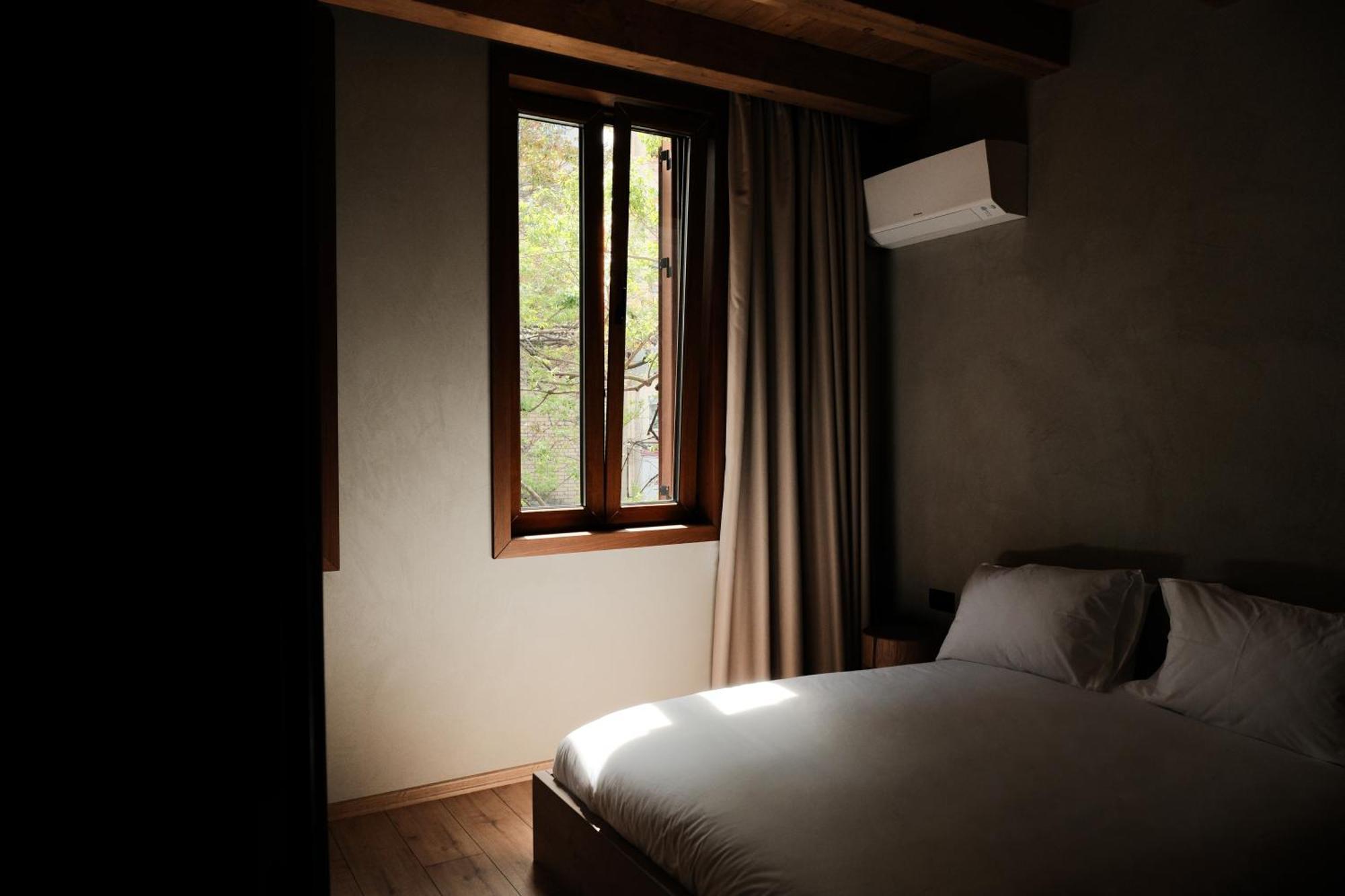 Faces & Places Boutique Hotel Τίρανα Εξωτερικό φωτογραφία